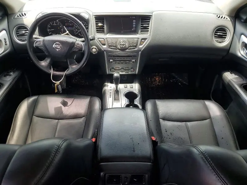 2019 NISSAN PATHFINDER SL  