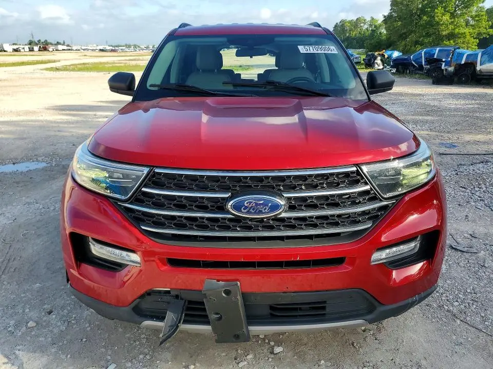 2021 FORD EXPLORER XLT  
