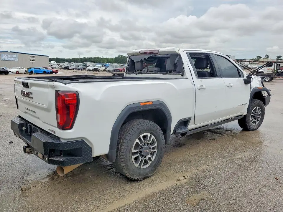 2023 GMC SIERRA K2500 AT4  
