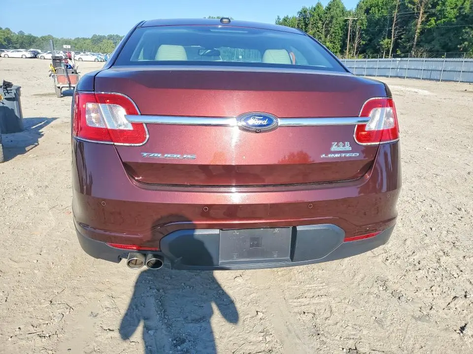 2012 FORD TAURUS LIMITED  