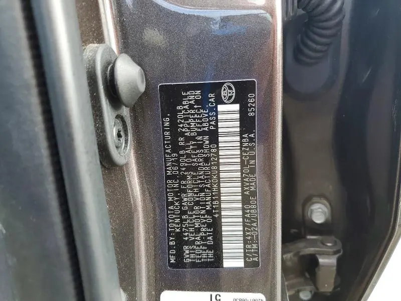 2019 TOYOTA CAMRY LE  