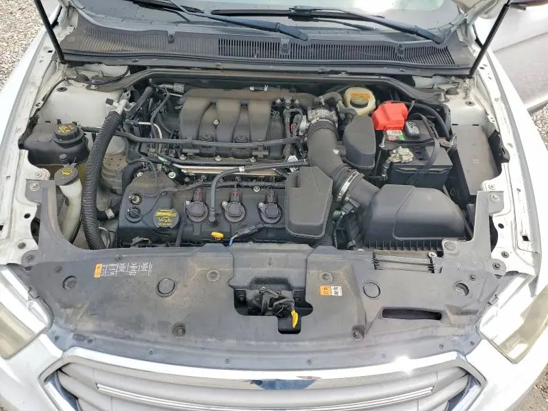2013 FORD TAURUS SE  