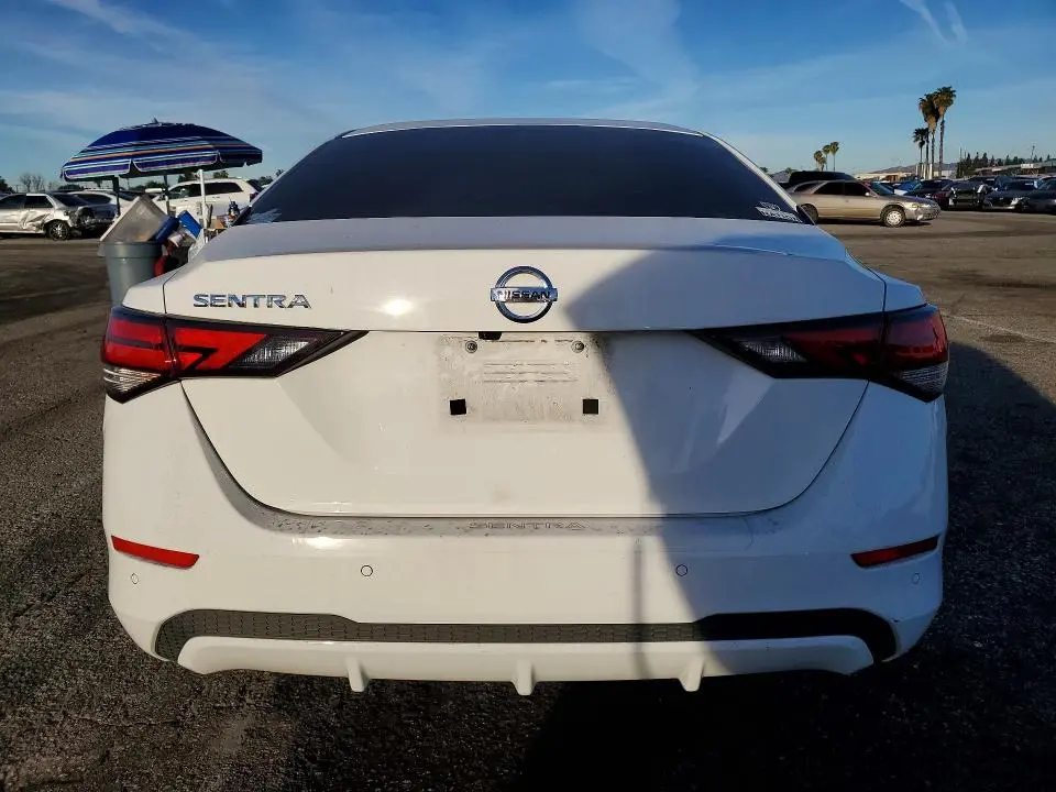 2022 NISSAN SENTRA S  