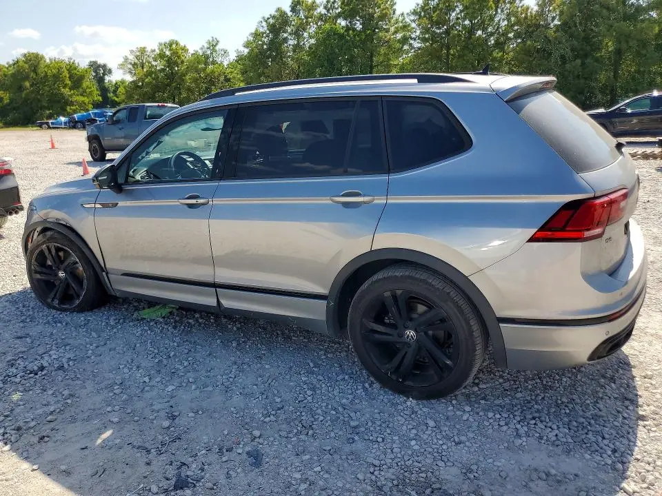 2024 VOLKSWAGEN TIGUAN SE R-LINE BLACK  