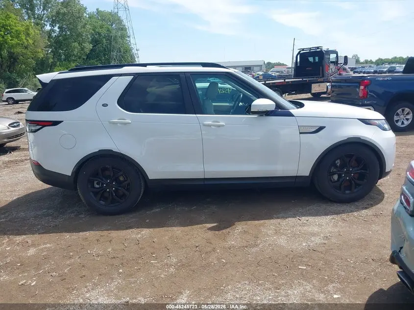 2018 LAND ROVER DISCOVERY SE