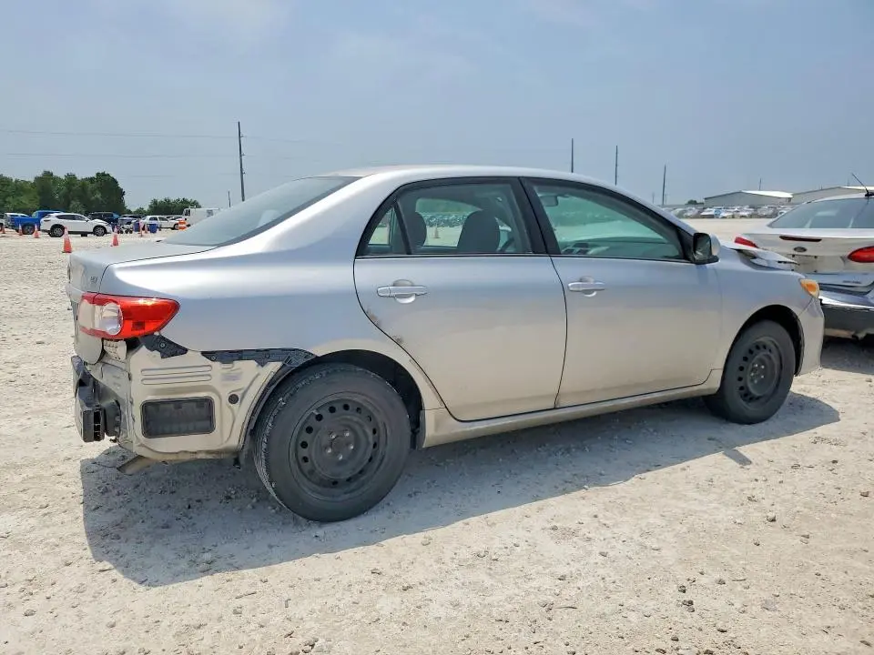 2012 TOYOTA COROLLA LE  