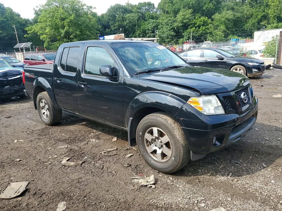 2012 NISSAN FRONTIER S  