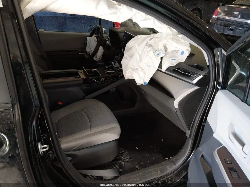 2023 TOYOTA SIENNA LE