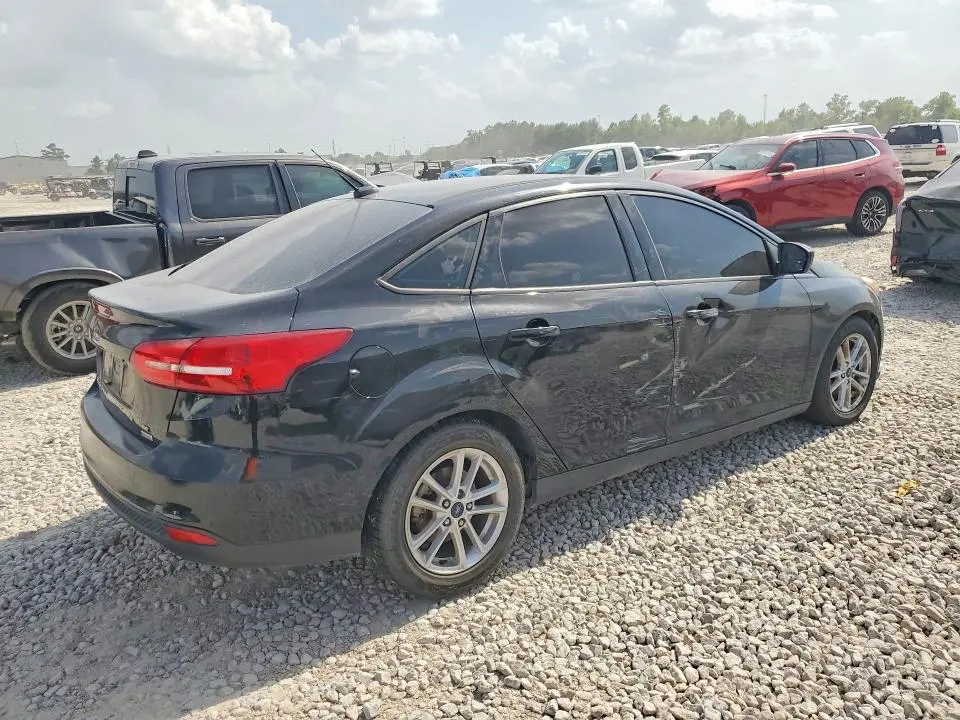2018 FORD FOCUS SE  