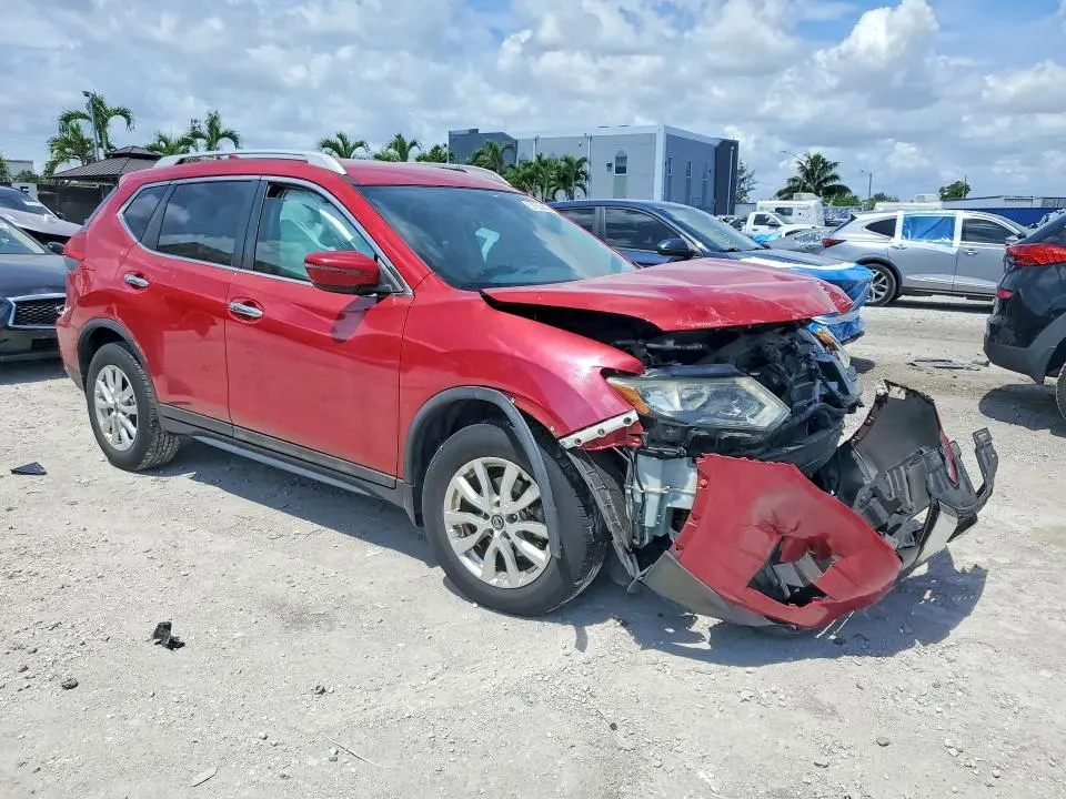 2017 NISSAN ROGUE SV  