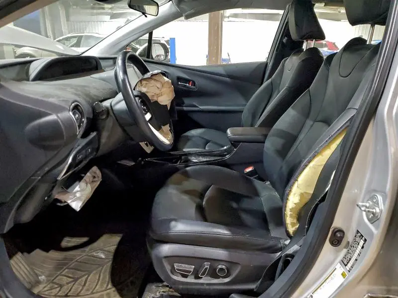 2017 TOYOTA PRIUS PRIME   