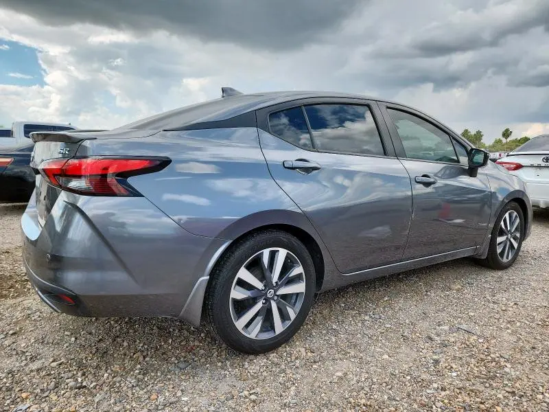 2020 NISSAN VERSA SR  