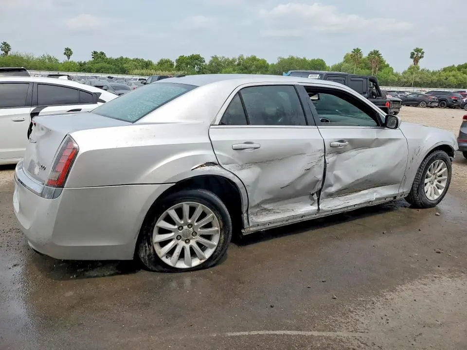 2012 CHRYSLER 300   