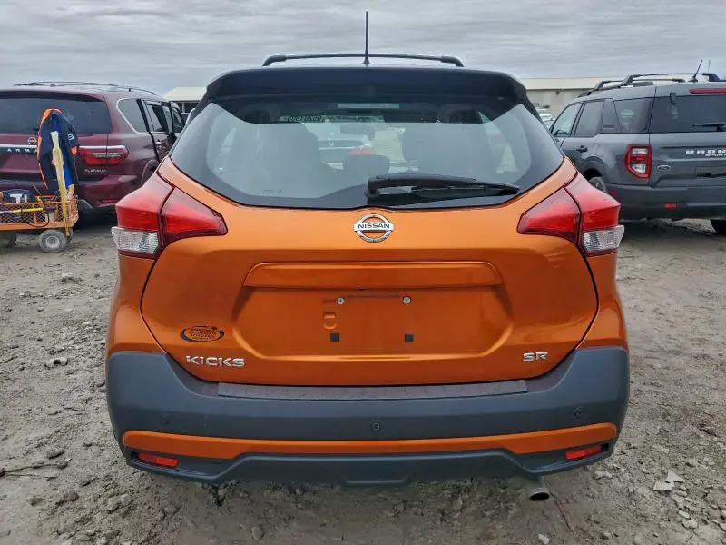 2018 NISSAN KICKS S  