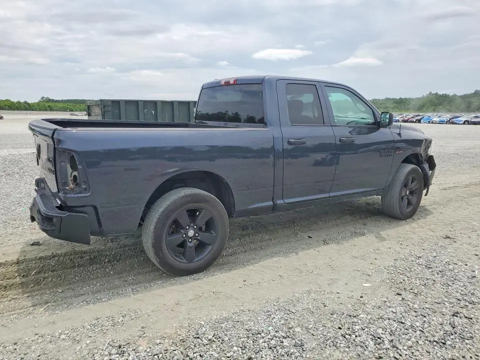 2016 RAM 1500 ST  