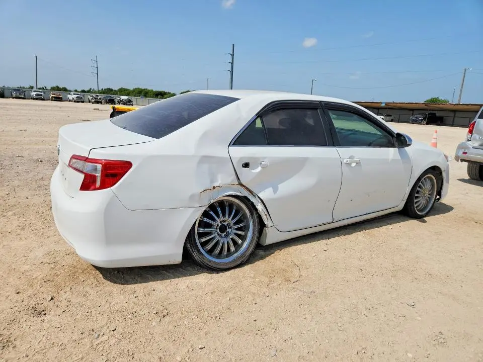 2012 TOYOTA CAMRY L  