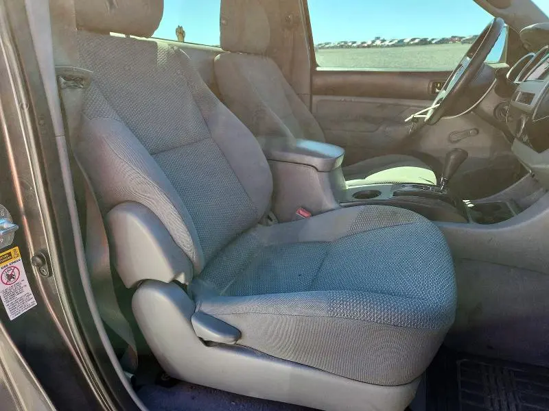 2011 TOYOTA TACOMA BASE  