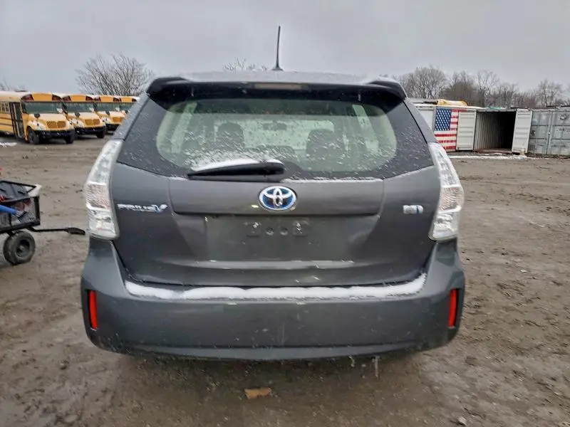 2012 TOYOTA PRIUS V   