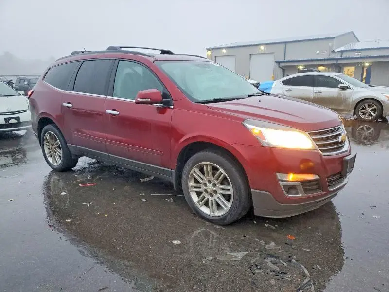 2015 CHEVROLET TRAVERSE LT  
