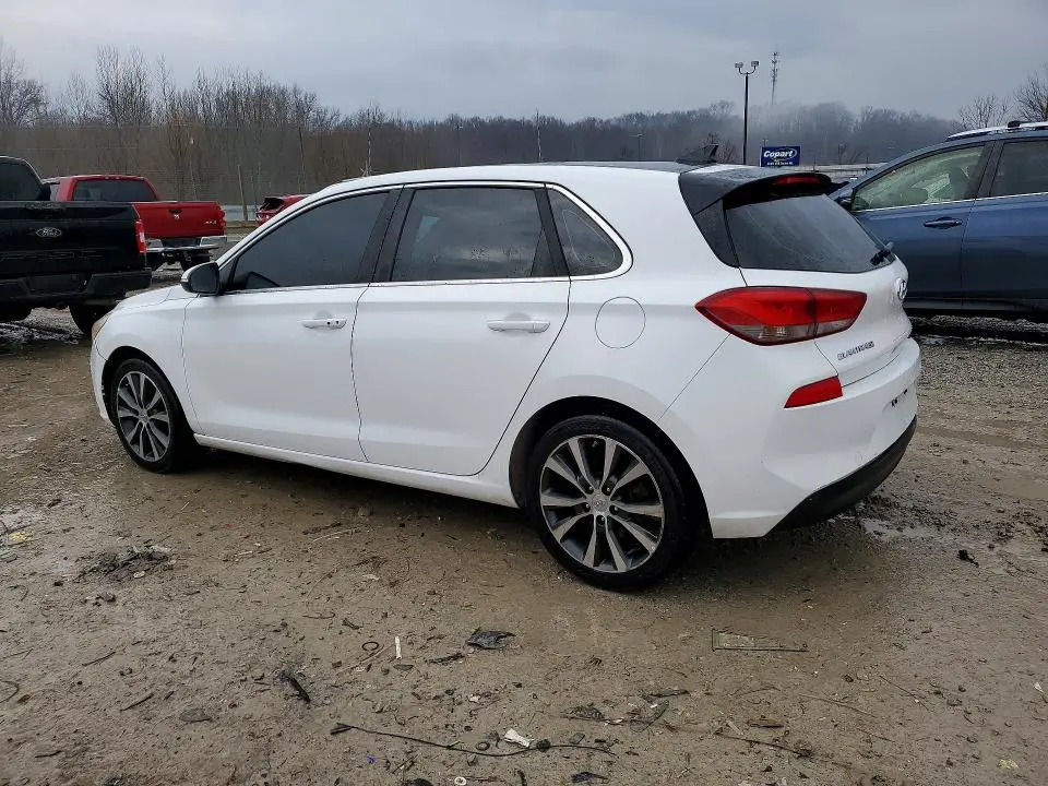 2018 HYUNDAI ELANTRA GT BASE  