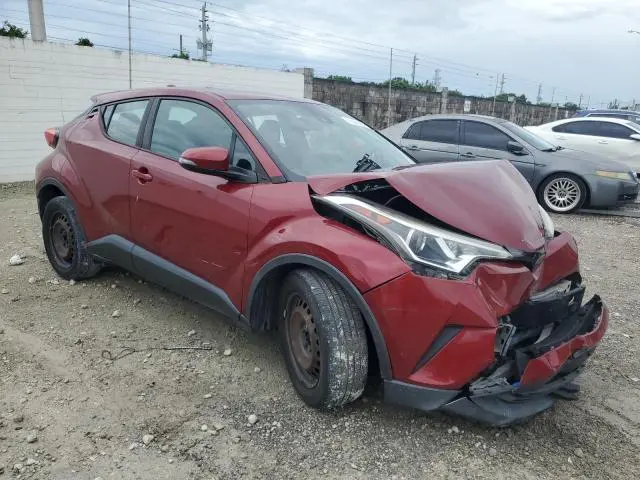 2019 TOYOTA C-HR XLE