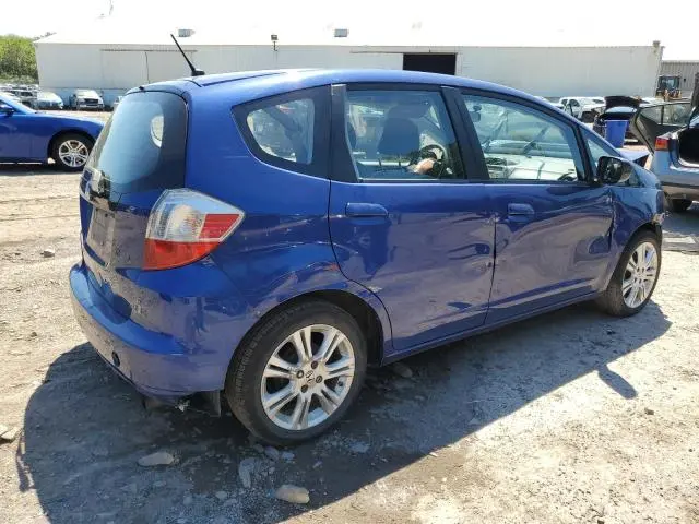 2010 HONDA FIT   