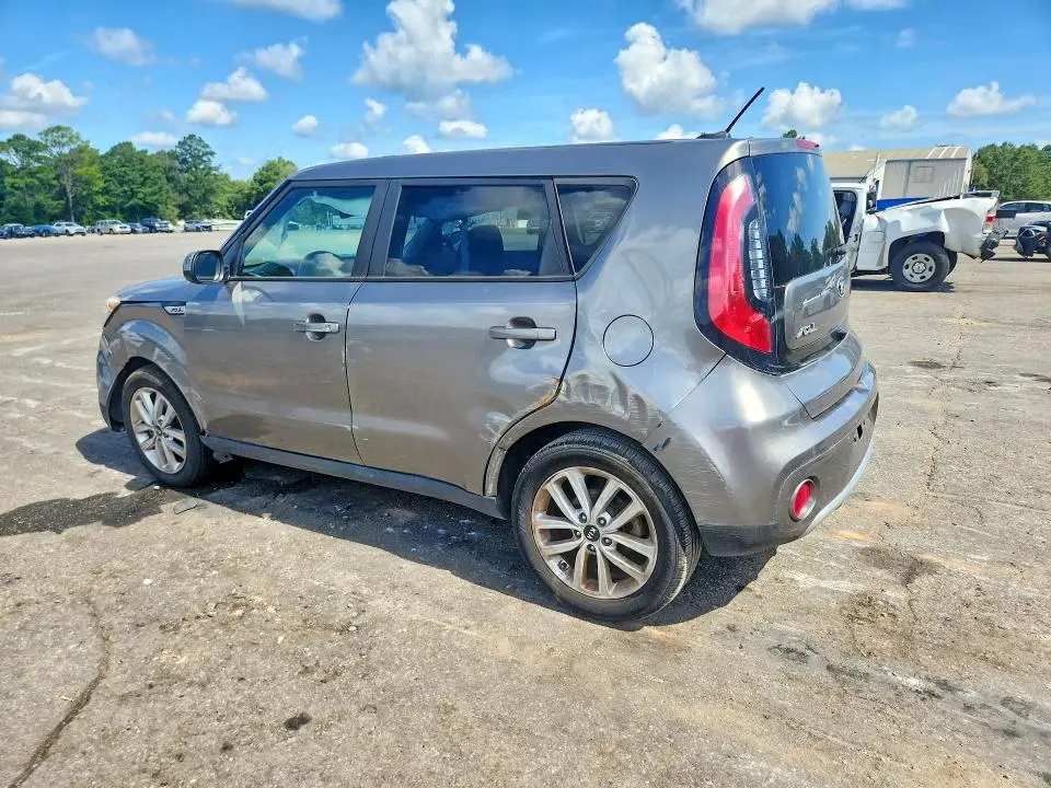 2018 KIA SOUL +  
