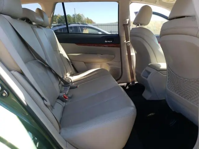 2011 SUBARU OUTBACK 2.5I LIMITED  