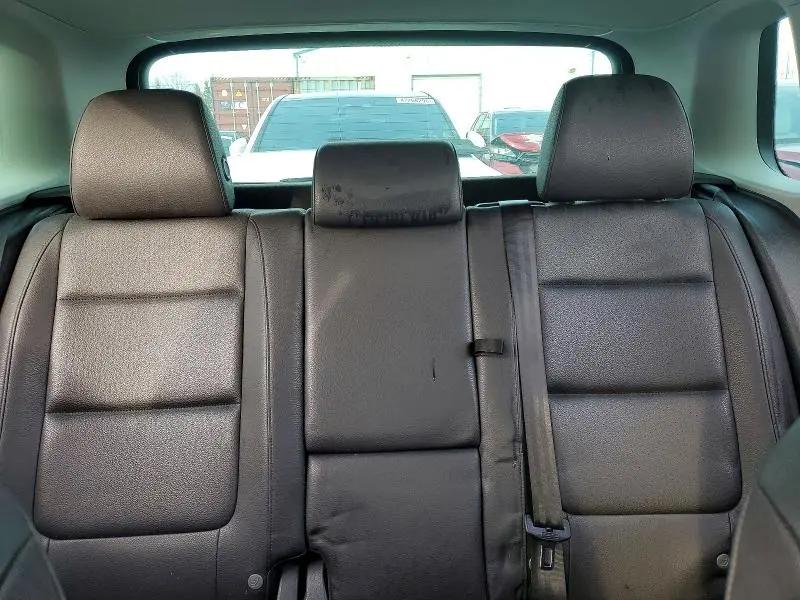 2016 VOLKSWAGEN TIGUAN   