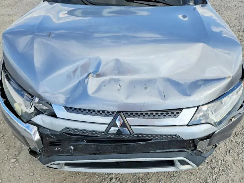 2019 MITSUBISHI OUTLANDER SE  