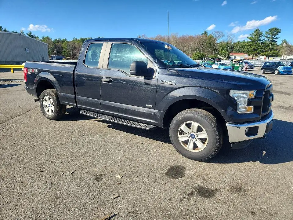2015 FORD F-150   
