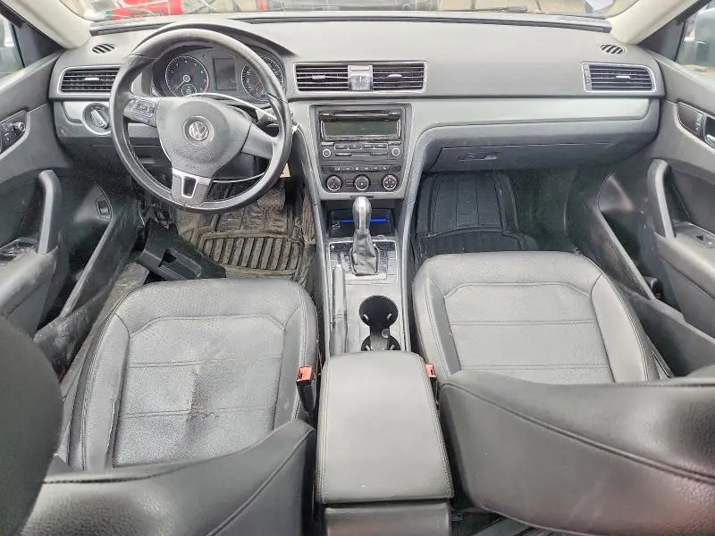 2015 VOLKSWAGEN PASSAT S  