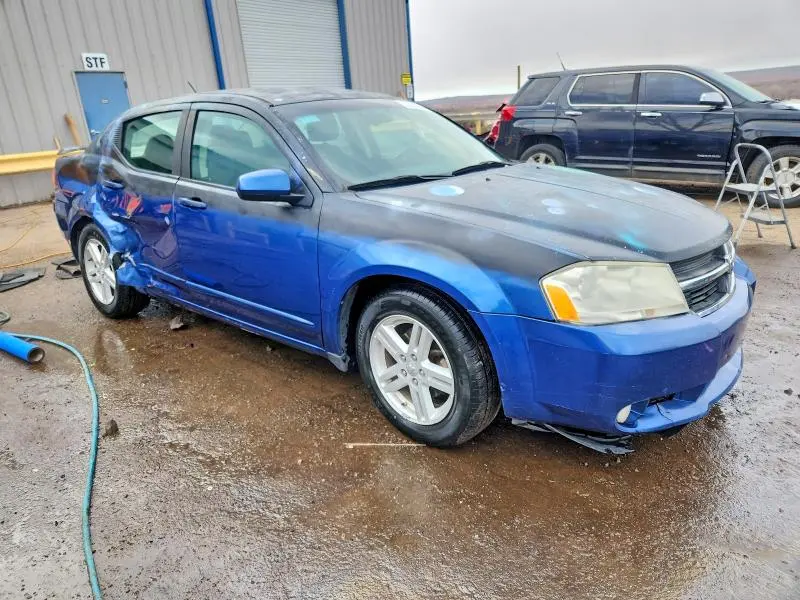 2010 DODGE AVENGER   