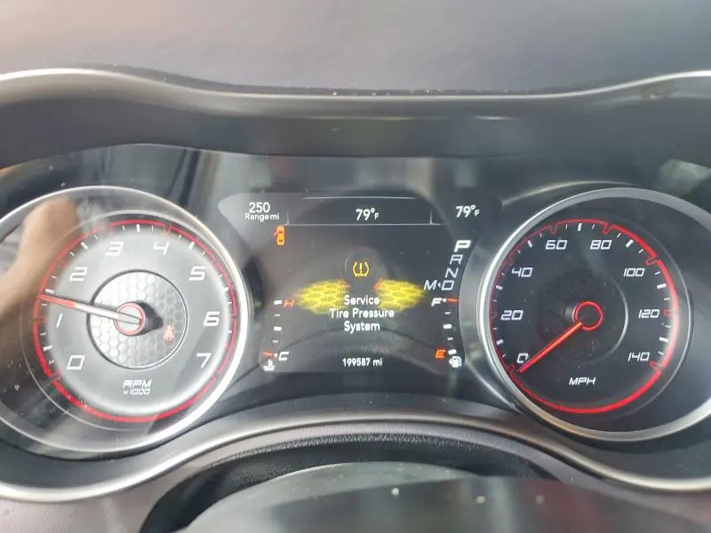 2019 DODGE CHARGER SXT  