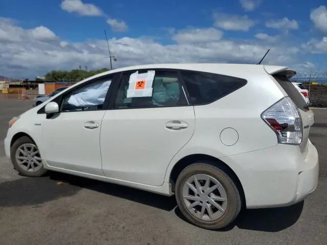 2012 TOYOTA PRIUS V   