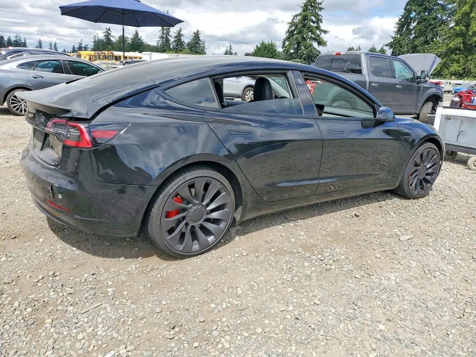 2022 TESLA MODEL 3   
