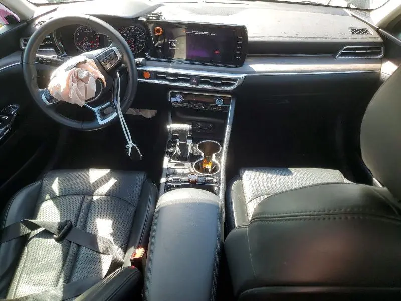 2022 KIA K5 EX  