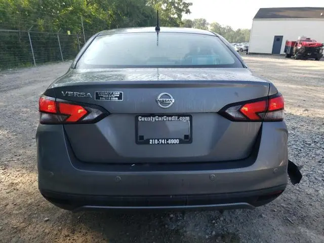 2020 NISSAN VERSA S  