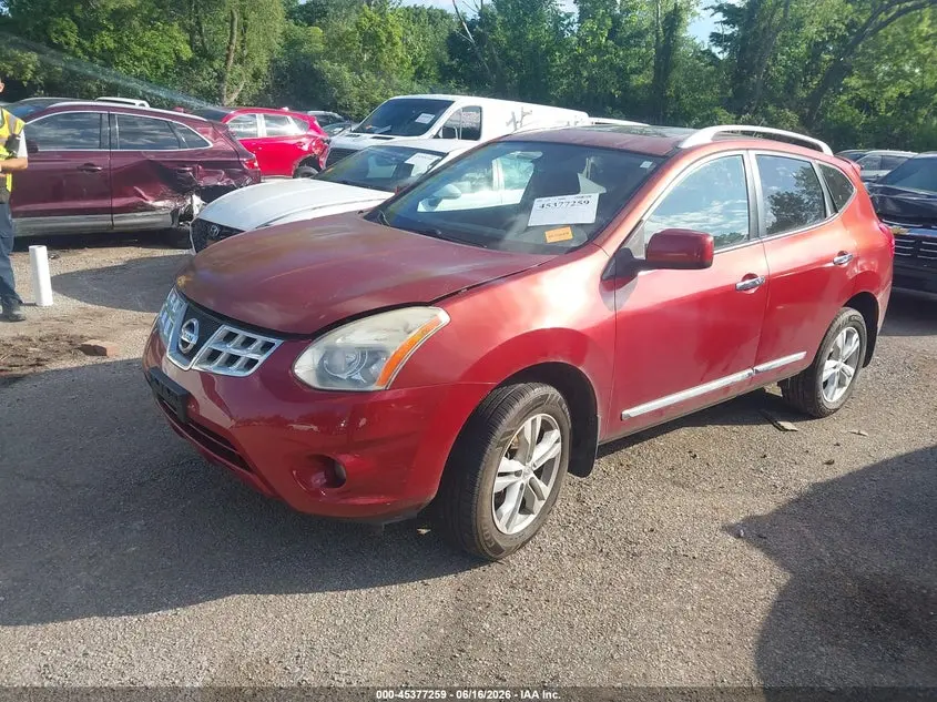 2013 NISSAN ROGUE SV