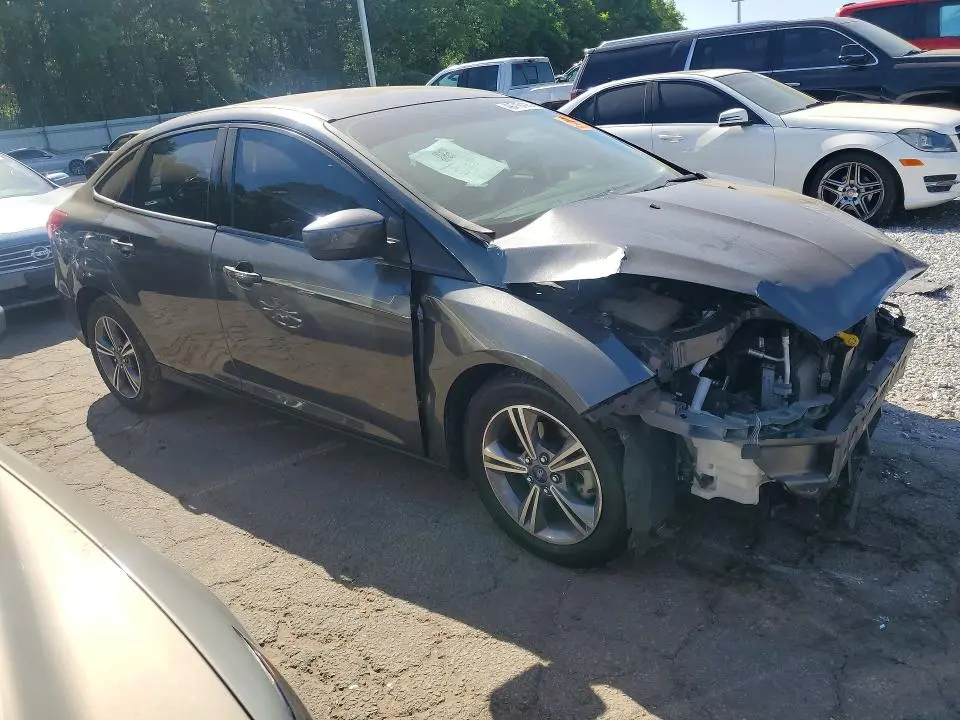 2018 FORD FOCUS SE  