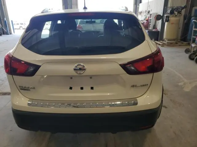 2017 NISSAN ROGUE SPORT S  