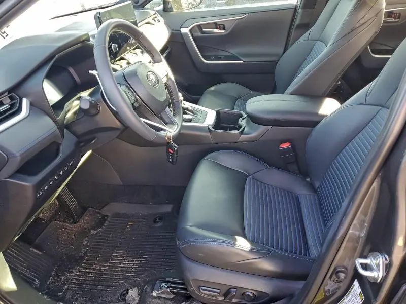 2024 TOYOTA RAV4 XSE  