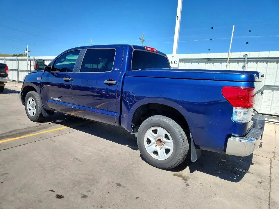 2011 TOYOTA TUNDRA CREWMAX SR5  