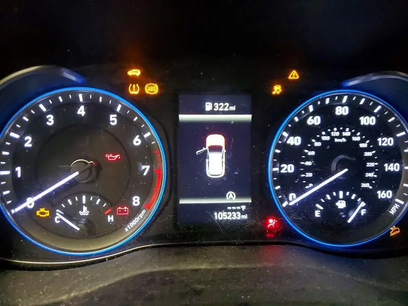 2022 HYUNDAI KONA SE  