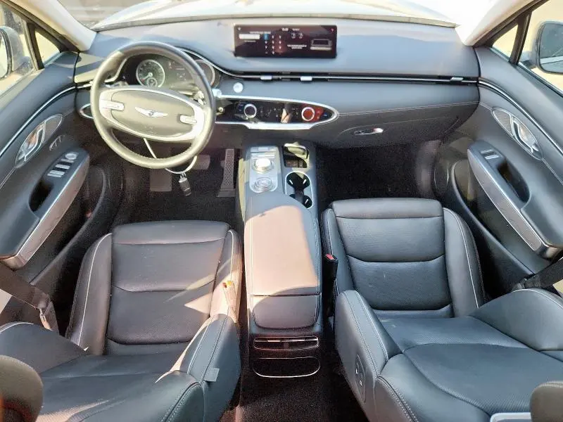 2022 GENESIS GV70 BASE  