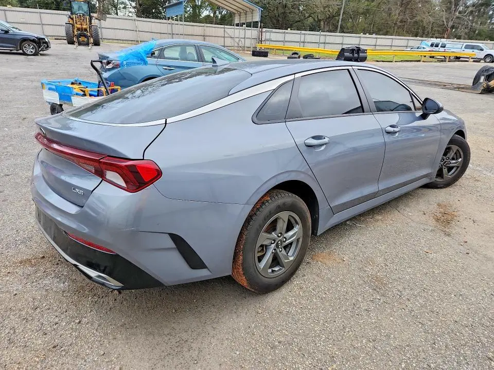 2021 KIA K5 LXS  