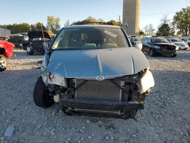 2010 CHRYSLER TOWN & COUNTRY TOURING  