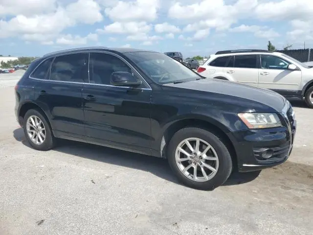 2010 AUDI Q5 PREMIUM  
