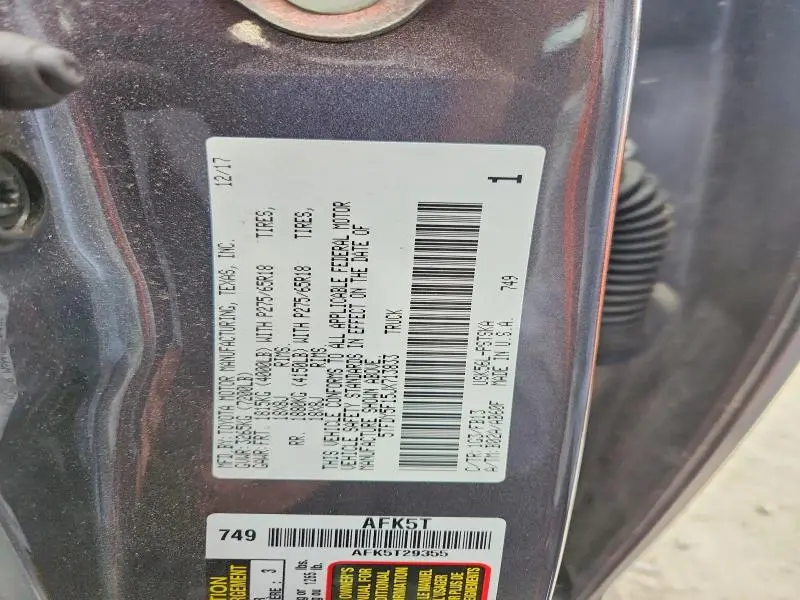 2018 TOYOTA TUNDRA CREWMAX SR5  