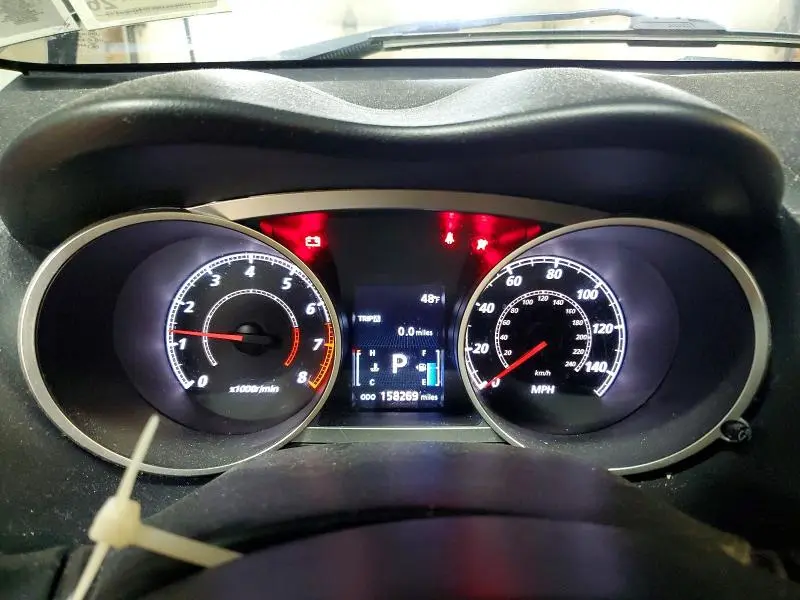2010 MITSUBISHI OUTLANDER SE  